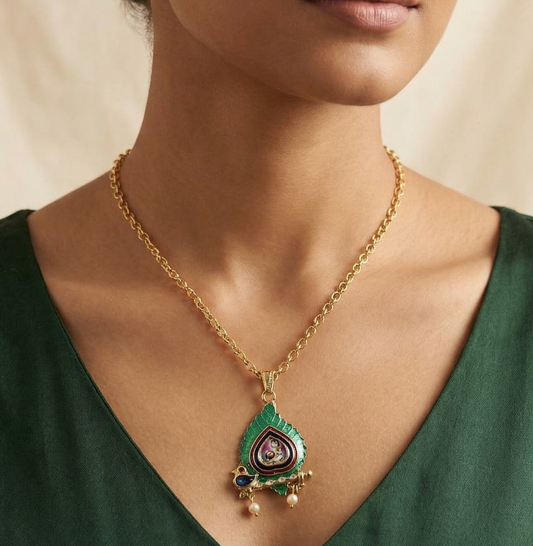 Pendant With Chain