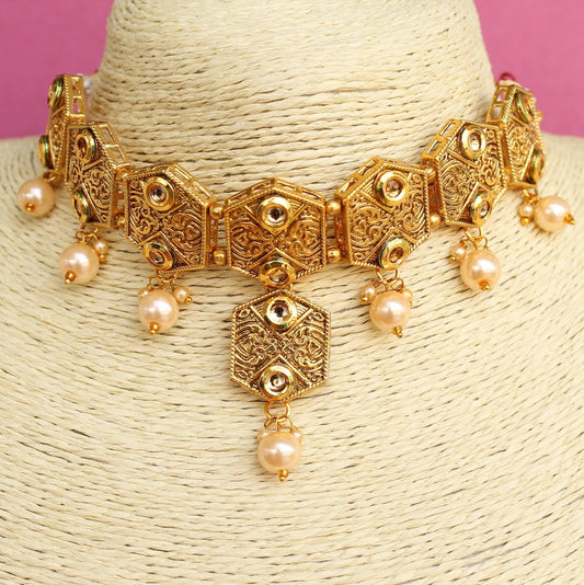 Veerangana Kundan Choker Set