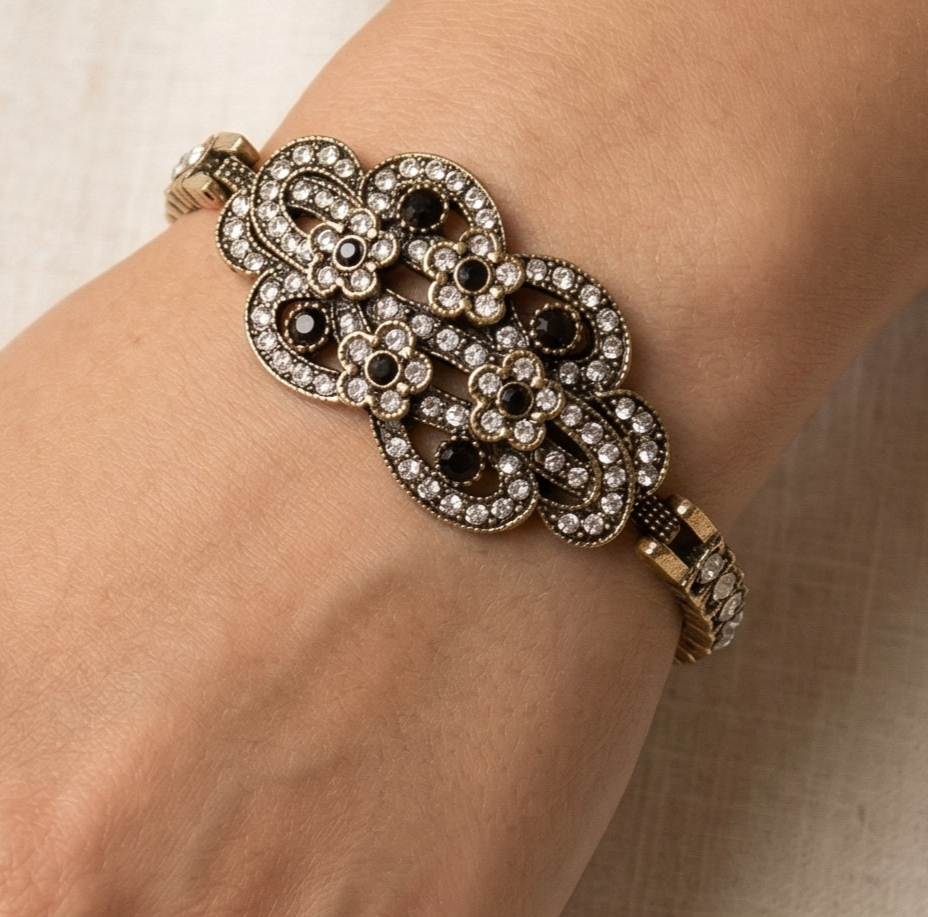 German Silver Stone Bracelet Black