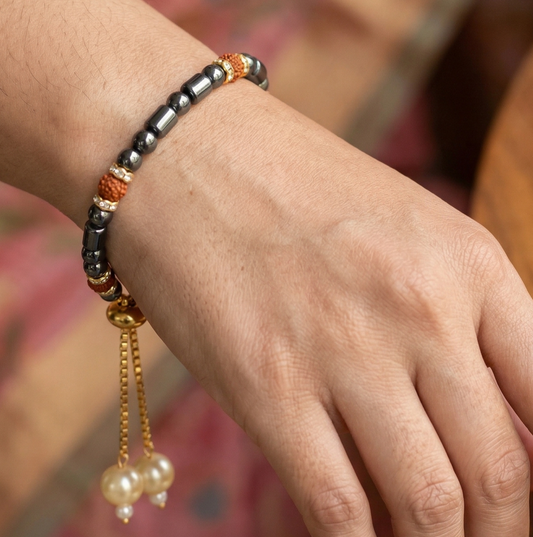 Sparkling Crystals Womens Bracelet
