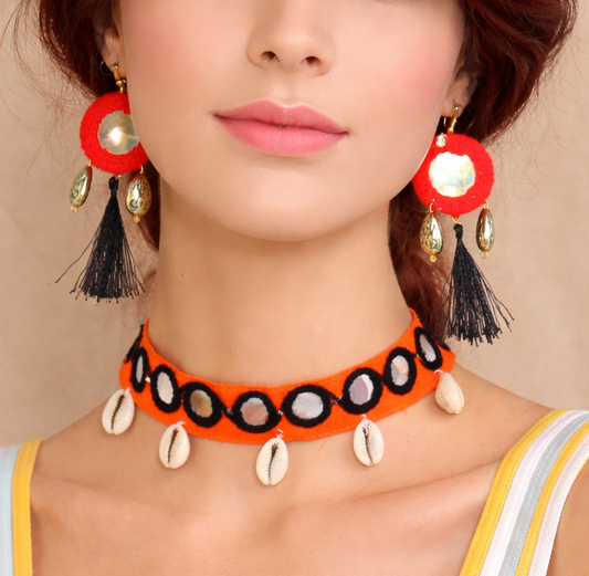 Multicolor Choker and Earrings Set