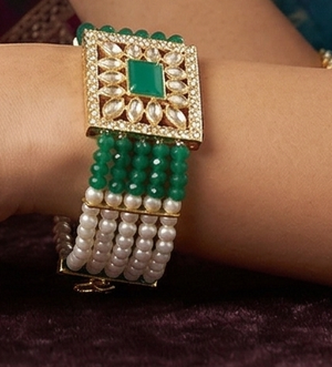Kundan Work Acrylic Crystal Beads Bracelet